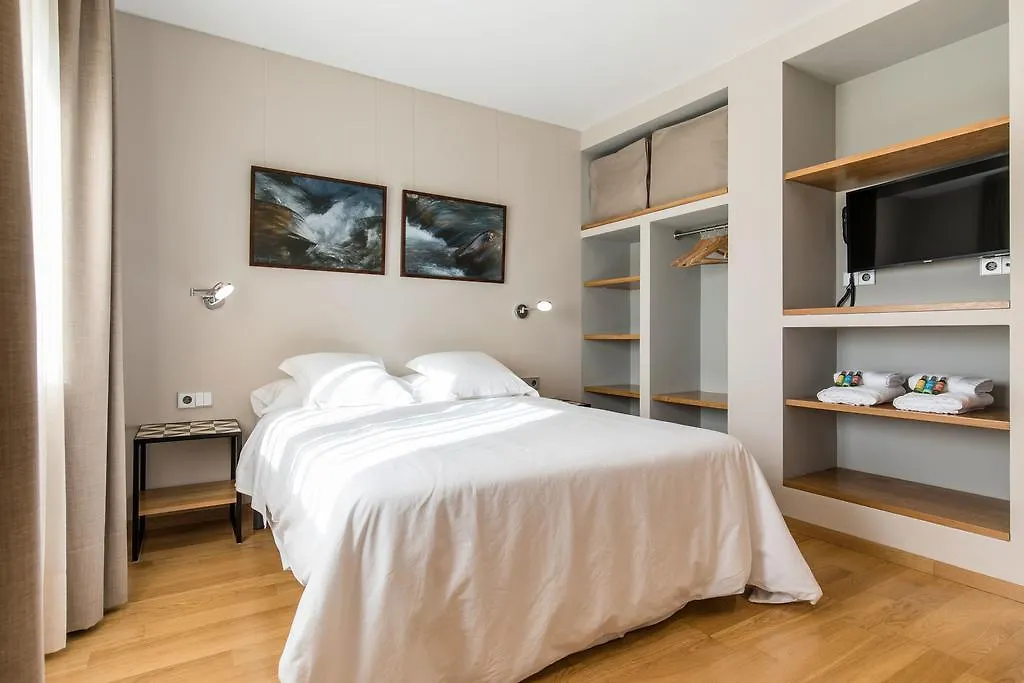 Ca L'Agustina Villa Preixens Hotel
